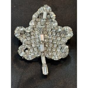 Vintage Unsigned Rhinestone Leaf Brooch 2.25 Inch Silver Tone Statement